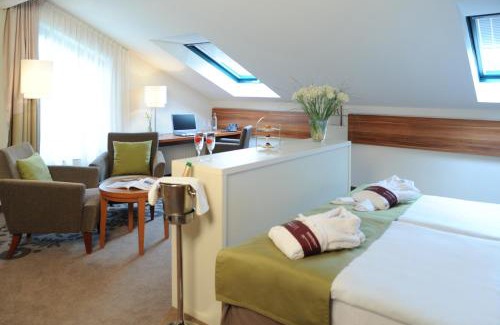 Traar Hotel | Mercure Tagungs- & Landhotel Krefeld