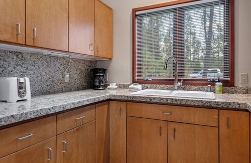 Overlook Park House | Meredith Lodging - Home with A/C, Dog Ok, Walking Distance to the SHARC!