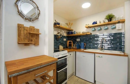Hove Apartment | Mermaid Cottage | by Brighton Holiday Lets