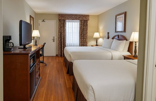 Albany Hotel | Merry Acres Inn