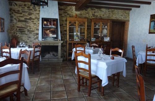 San Felices de los Gallegos House | Mesa del Conde
