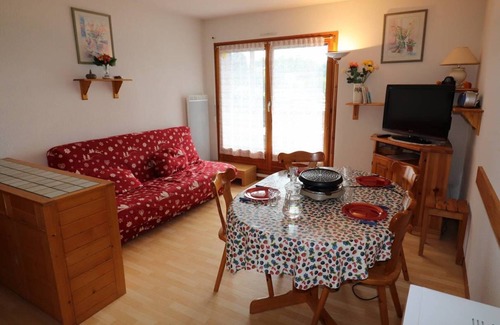 Metabief Apartment | METABIEF - QUARTIER BEAUSOLEIL - Building Les chardons - Apartment 6 people