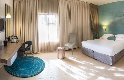 O.R. Tambo Hotel | Metcourt at Emperors Palace