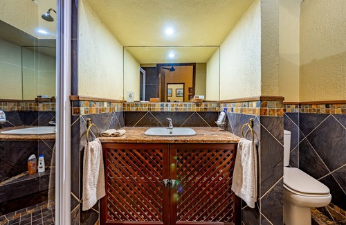 Malelane House | Mhlati Guest Cottages
