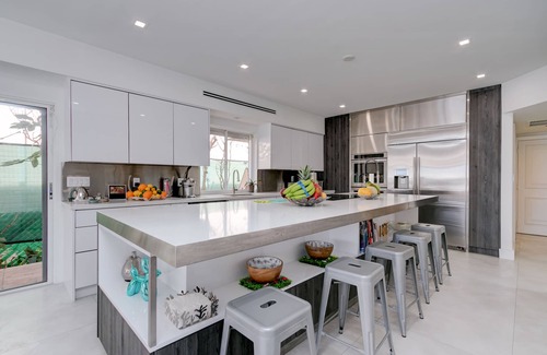 Eastern Shores Villa | Miami, Beach, Waterfront, Pool, Boat dock, Quiet, Beach, Luxury, View, modern