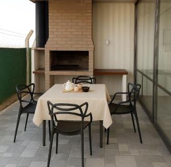 Villa Nueva Apartment | Miatello