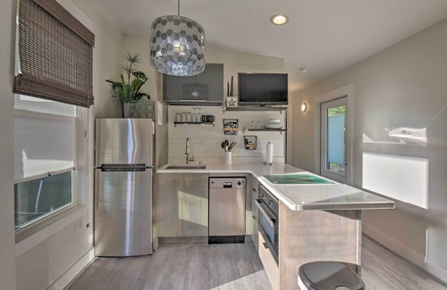 Seagrove Beach Cottage | Mid-Century Modern Beach Cottage with Fire Pit!