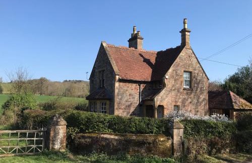 Kingston St Mary House | Middle Lodge