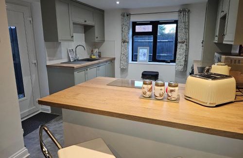 Harleston House | Middle Tree, ideal modern cottage