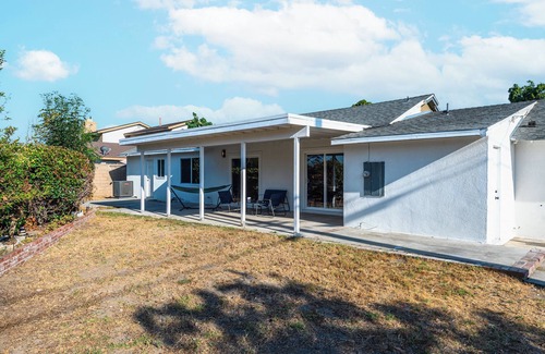 Riverview West House | Mins to Disney! Luxury 4BD Insta Wall & Game Room