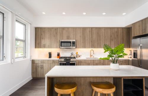 Menlo Park Apartment | Mint House - Menlo Park