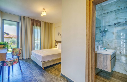 Nikita House | Miroes Suites
