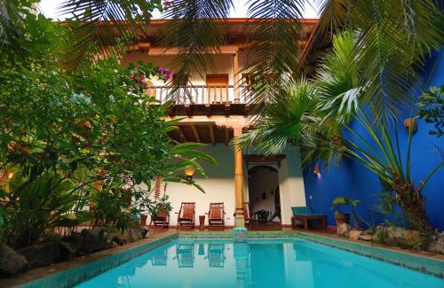 Granada Bed & Breakfast | Miss Margrits