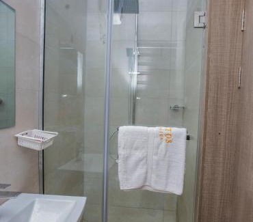 Surulere Hotel | MITOS LUXURY SUITES (BODE THOMAS)