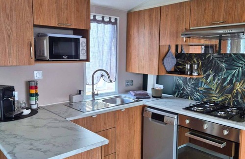 Canet-en-Roussillon House | Mobil Home Neuf Tout Confort Accès Direct Plage Camping 4