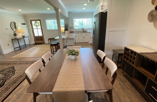 Fairhope House | Modern 3 bedroom close to the bay and downtown!