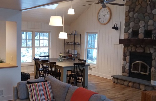 Bolton Landing Cabin | Modern ADK Cabin - 1/2 mile to beach, kayaks + paddle boards + fire pitn