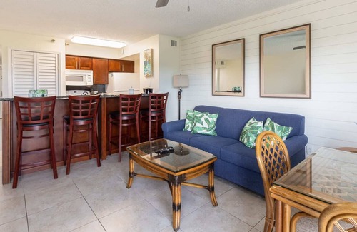 Tavernier Condo | Modern and Coastal Ocean Pointe 2307