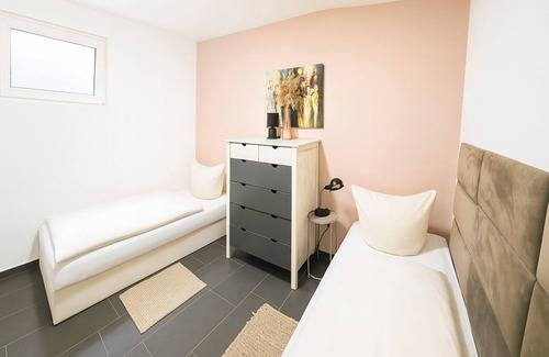 Bad Kreuznach Apartment | Modern apartment for 5 people