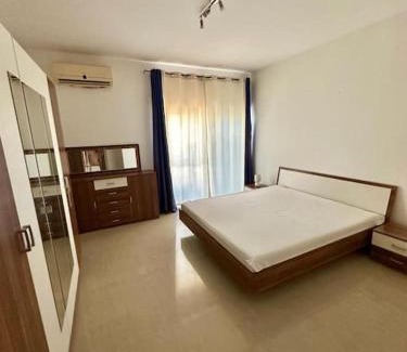 St. Andrew's Apartment | Modern apt - Close to the beach & PV