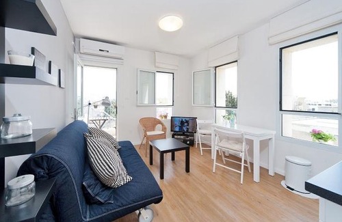 Tel Aviv Apartment | Modern Apt w/ Balcony Near The Beach by Sea N' Rent