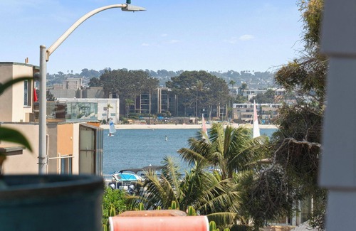 Mission Beach House | Modern beach home only 8 houses from the beach. Check out our new drone video!