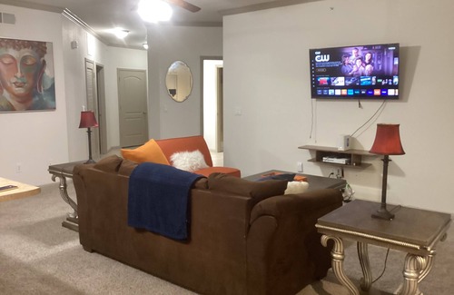Webster Apartment | Modern & Comfy Corporate Housing