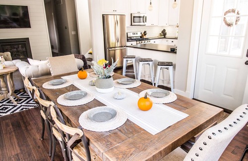 New Buffalo House | Modern Farmhouse steps from downtown New Buffalo & Lake Michigan!