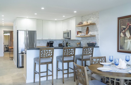 Grahams Island State Park Condo | Modern Luxury Remodel - Maui Kamaole J114
