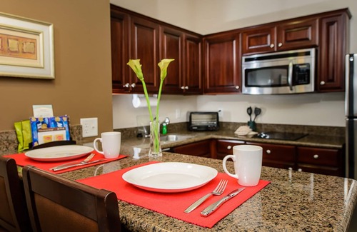 Webster Condo | Modern Suite | Free Breakfast + Pool + Hot Tub