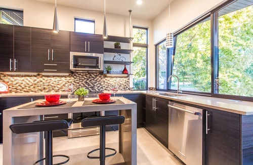 Fruita House | Modern Tiny Home Steps from the Heart of Fruita