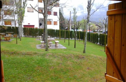 Villanua Apartment | Modest apartment in the Aragonese Pyrenees mountains. Altruistic rent.