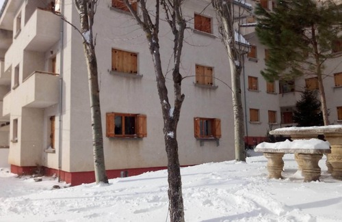 Villanua Apartment | Modest apartment in the Aragonese Pyrenees mountains. Altruistic rent.