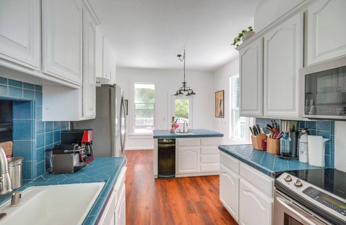 Modesto House | Modesto Mansion on 2 Acres - Great for Families!