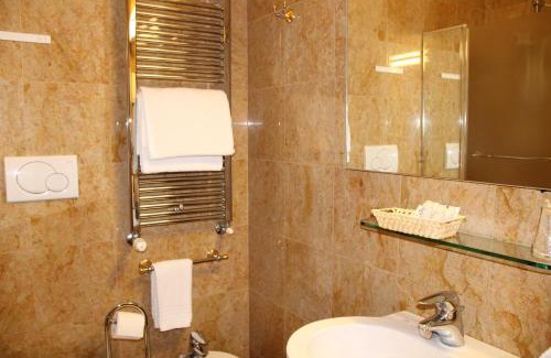 San Vittore Hotel | Mokinba Hotels Sant'Ambroeus