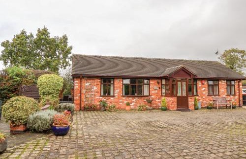 Nantwich House | Molls Cottage