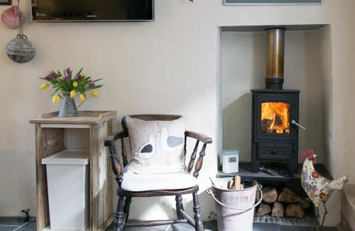 Mousehole House | Molly Muppet