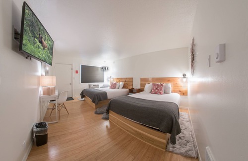 Moscow Hotel | Monarch Motel
