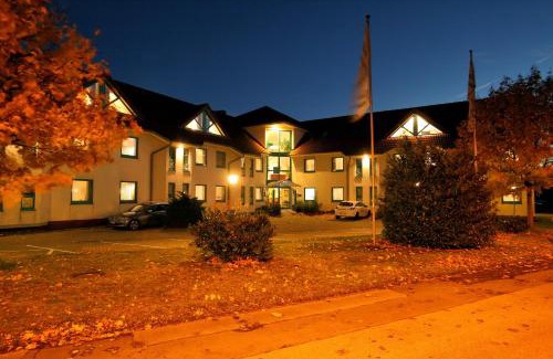 Ahlten Hotel | Montana Trend Hotel Lehrte