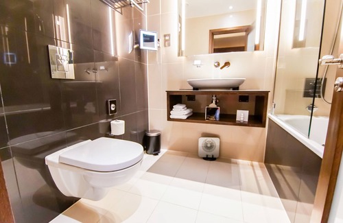 Chinatown Hotel | Montcalm Piccadilly Townhouse, London West End