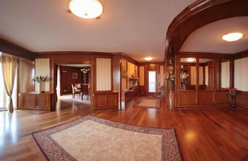Sector 1 Hotel | Monte Carlo Palace Suites