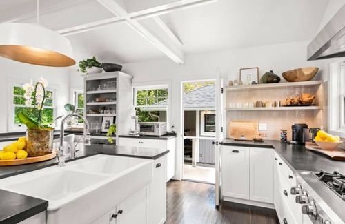 Montecito House | Montecito Beach Retreat w/Pool
