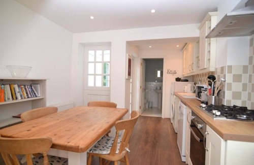 Twickenham Riverside Cottage | Montpelier Row Cottages, Terrace Cottage