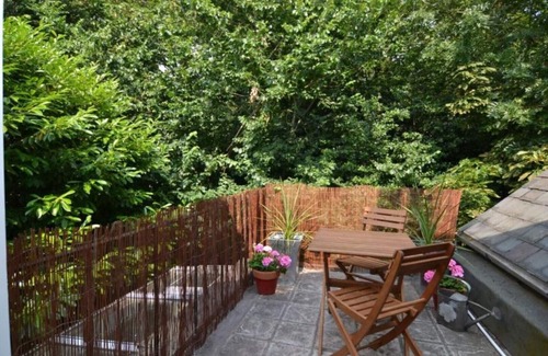 Twickenham Riverside Cottage | Montpelier Row Cottages, Terrace Cottage