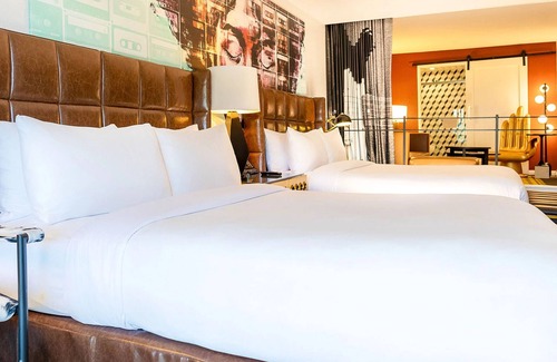 Norma Triangle Hotel | Montrose at Beverly Hills