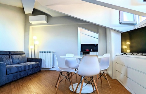 Monza Hotel | Monza Apartments