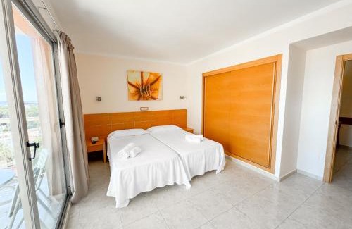 Es Canar Hotel | Moon Dreams Atlantic