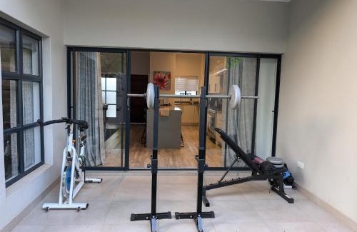 Victoria Falls Apartment | Mopani Villa Victoria Falls