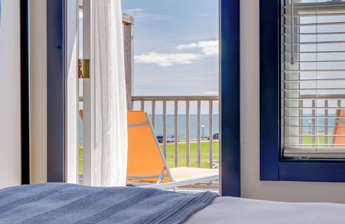 Oak Bluffs Hotel | Morgan Hotel