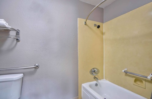 Bossier City Hotel | Motel 6 Bossier City, LA